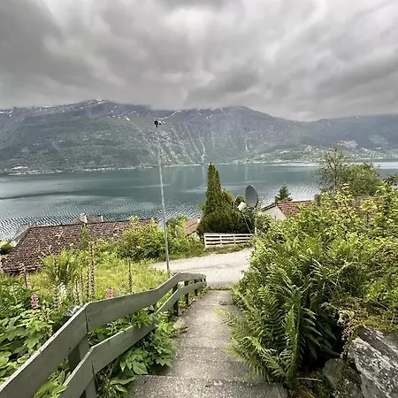 Apartment Fjordview 35 *